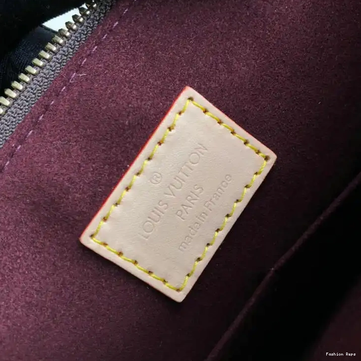 Fashion Reps Bags LV 19T1L0162 0527